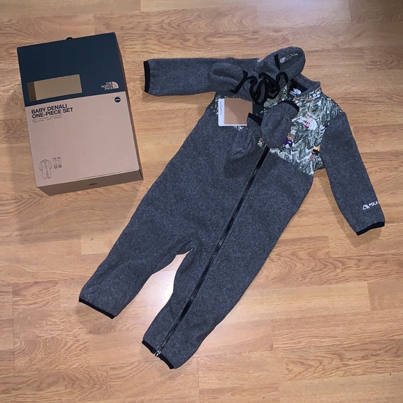 The North Face Other - NWT The North Face Baby Denali One-Piece Set (includes mitten and boots), 12-18M